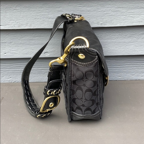 Coach Black Shoulder Bag c 2005/6 - Picture 4 of 12